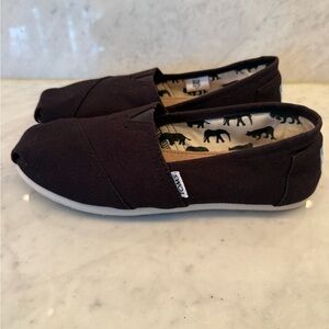 Classic TOMS Women’s Black Canvas Size 7.5